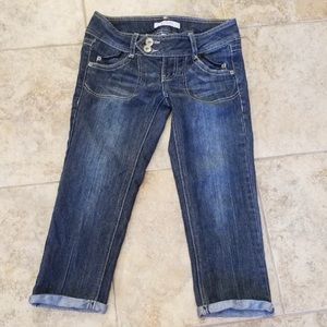 Candie's Good Condition Stretch Capri Blue Jeans